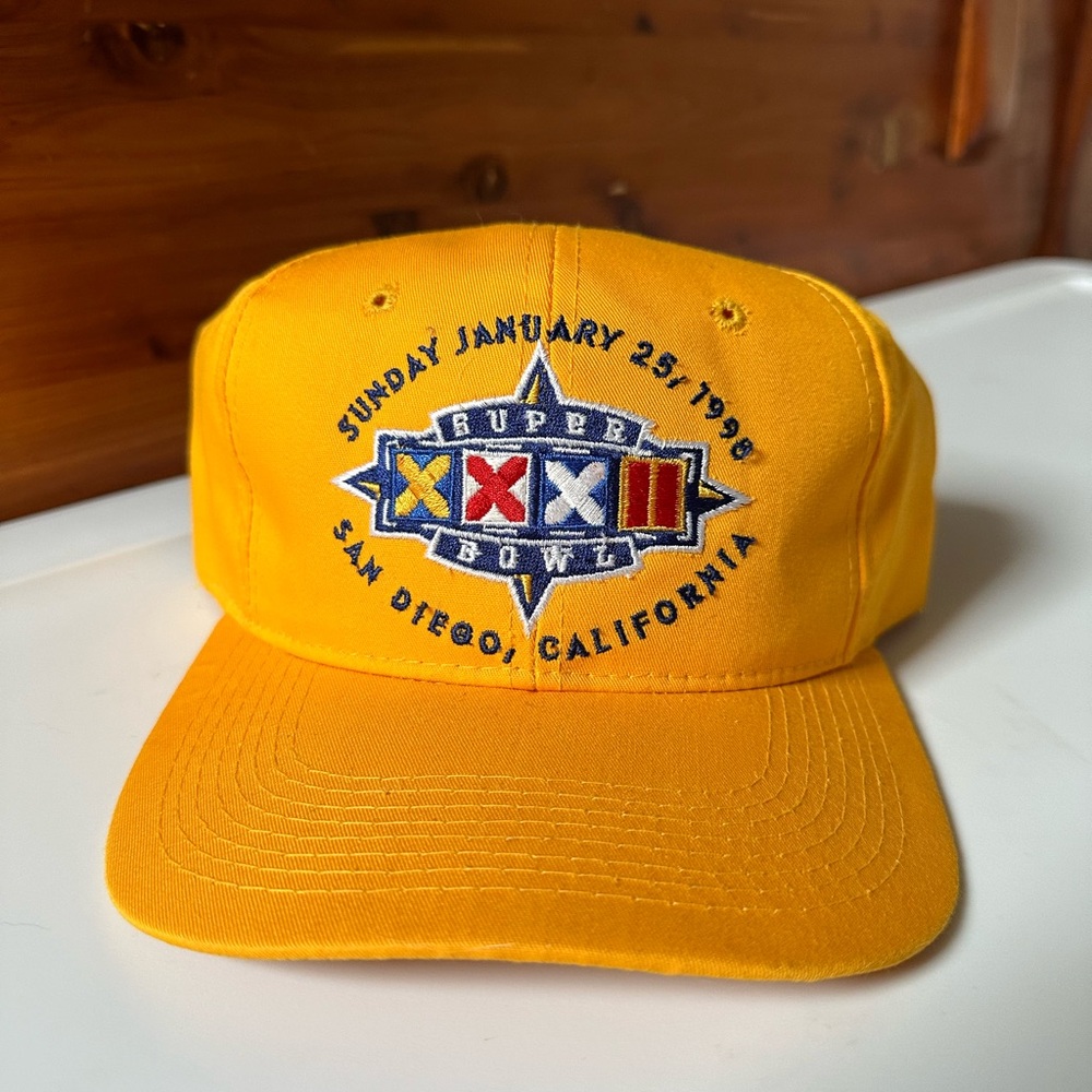Vintage NFL Super Bowl XXXII 1998 Hat - Denver Broncos & Green Bay Packers
